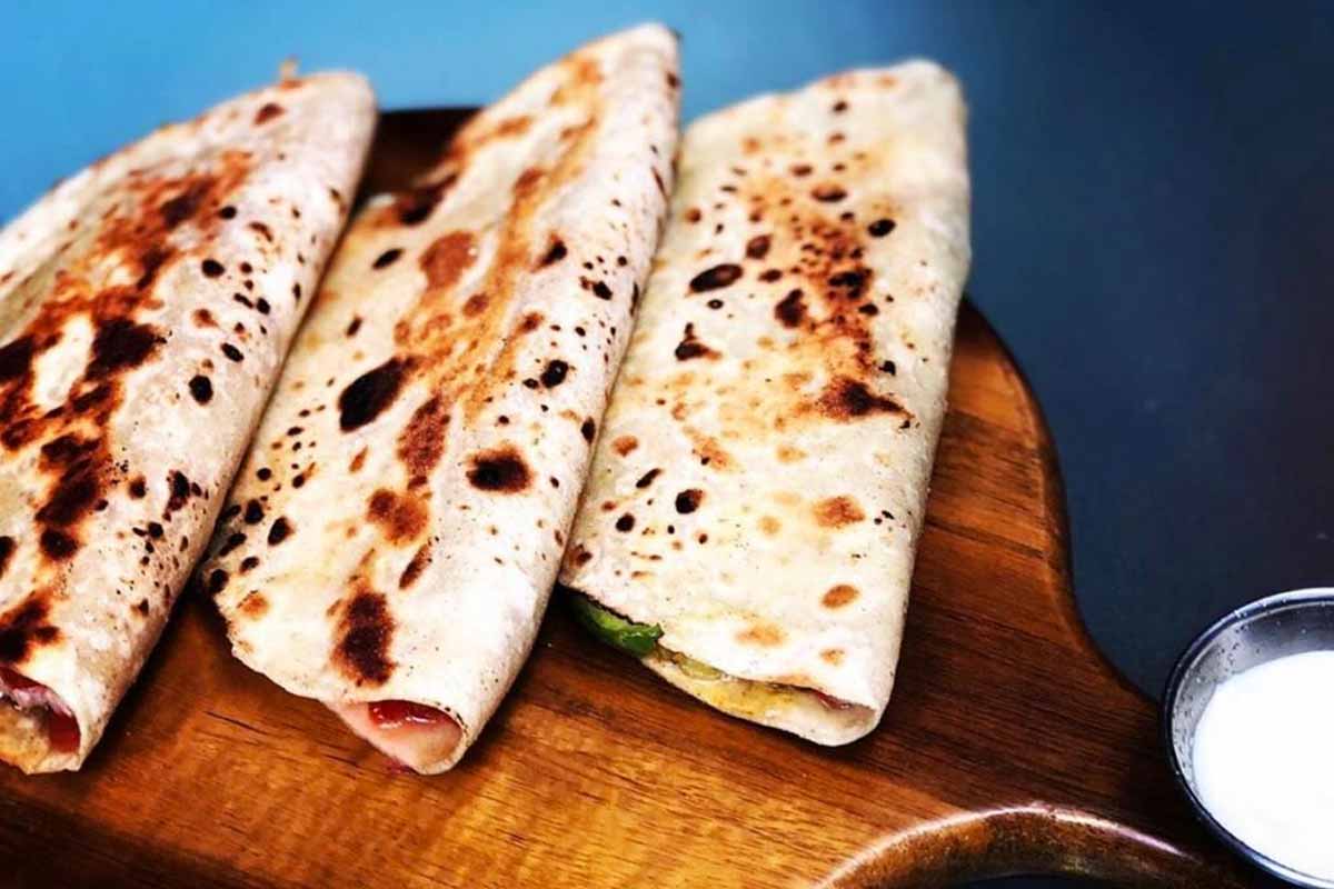 Espacios 3 Quesadillas de jamón Envío a domicilio